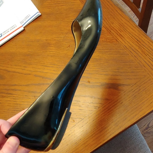 Black flats size 11 - Picture 3 of 3